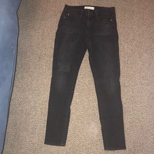 Gap Black Ripped True Skinny Jeans 26R